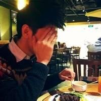 男生做饭时候的头像图片_WWW.WHOISQQ.COM