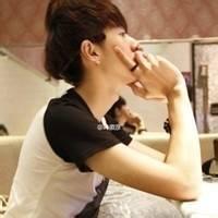 男生做饭时候的头像图片_WWW.WHOISQQ.COM