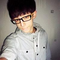 男生头像图片上半身不带脸_WWW.WHOISQQ.COM