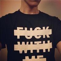 有英文的男生qq头像图片_WWW.WHOISQQ.COM