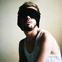 欧美恩男生头像图片_WWW.WHOISQQ.COM