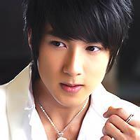 明星头像图片男生kimi22_WWW.WHOISQQ.COM