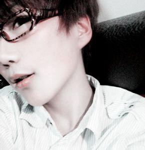 框框头像图片男生_WWW.WHOISQQ.COM