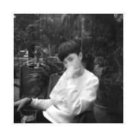 qq头像图片男生小苹果_WWW.WHOISQQ.COM
