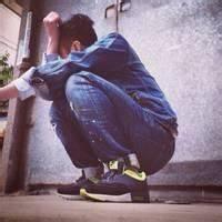 qq头像图片男生小苹果_WWW.WHOISQQ.COM