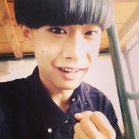 qq头像图片男生暖男余三桂_WWW.WHOISQQ.COM
