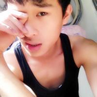 生活照头像图片男生_WWW.WHOISQQ.COM