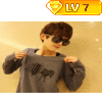 带钻头像图片男生_WWW.WHOISQQ.COM