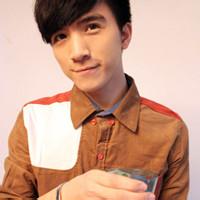 qq头像图片男生小胡子_WWW.WHOISQQ.COM