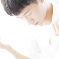 蒙着脸的男生qq头像图片_WWW.WHOISQQ.COM