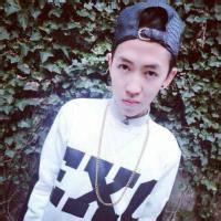行星饭男生头像图片_WWW.WHOISQQ.COM
