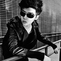 最冷酷的qq头像图片男生_WWW.WHOISQQ.COM
