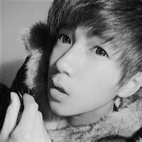 qq头像图片男生影子_WWW.WHOISQQ.COM