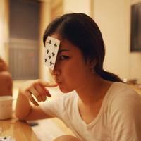 男生给女生盖被子头像图片_WWW.WHOISQQ.COM