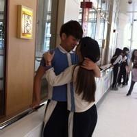 深圳校服男生头像图片全身_WWW.WHOISQQ.COM