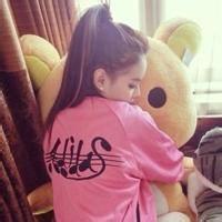 女生欺负男生2张头像图片_WWW.WHOISQQ.COM