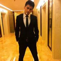 qq头像图片男生17岁_WWW.WHOISQQ.COM