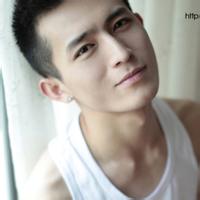 最新男生头像图片2014_WWW.WHOISQQ.COM