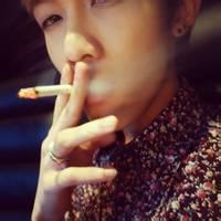 qq大男生头像图片_WWW.WHOISQQ.COM