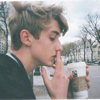 有含义的男生头像图片_WWW.WHOISQQ.COM