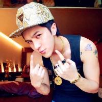 qq男生头像图片不放弃_WWW.WHOISQQ.COM