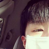qq头像图片用手遮脸男生_WWW.WHOISQQ.COM