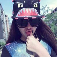 喝奶茶男生头像图片_WWW.WHOISQQ.COM