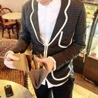 看不见头的头像图片男生_WWW.WHOISQQ.COM