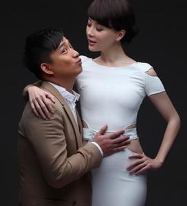 男生露背头像图片_WWW.WHOISQQ.COM