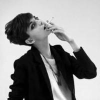 酷酷帅气的男生头像图片_WWW.WHOISQQ.COM