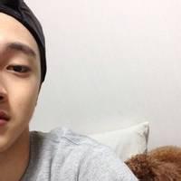 男生头像图片半头_WWW.WHOISQQ.COM