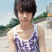 个性网男生阳光头像图片_WWW.WHOISQQ.COM