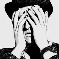 qq男生哭了的头像图片_WWW.WHOISQQ.COM