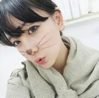 男生带猫咪大图头像图片_WWW.WHOISQQ.COM