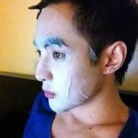 2014男生半边脸头像图片_WWW.WHOISQQ.COM