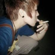 qq头像图片男生恐怖抽烟_WWW.WHOISQQ.COM