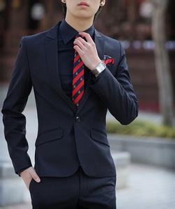 头像图片男生白色礼服_WWW.WHOISQQ.COM