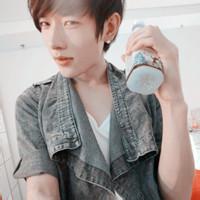 男生帅气头像图片虾客_WWW.WHOISQQ.COM