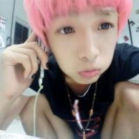 男生萌萌哒头像图片_WWW.WHOISQQ.COM