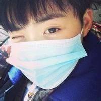 男生头像图片戴口罩_WWW.WHOISQQ.COM