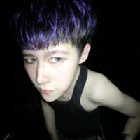 嘴唇男生头像图片_WWW.WHOISQQ.COM