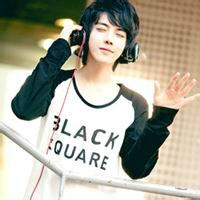 听音乐男生头像图片_WWW.WHOISQQ.COM
