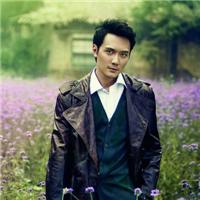 站在田园里男生头像图片_WWW.WHOISQQ.COM