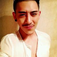 男生冷漠头像图片精选_WWW.WHOISQQ.COM