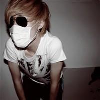 头像图片男生领结_WWW.WHOISQQ.COM