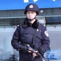 头像图片 特警男生_WWW.WHOISQQ.COM