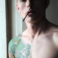 不露头的男生纹身头像图片_WWW.WHOISQQ.COM