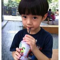 男生头像图片手机壁纸_WWW.WHOISQQ.COM