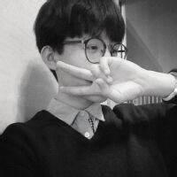 男生头像图片逗比_WWW.WHOISQQ.COM