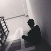 qq男生头像图片吃棒棒糖的_WWW.WHOISQQ.COM